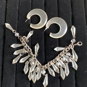 Vintage Clear Acrylic Custom Fringe 71/2in. Bracelet w/ matching Earrings